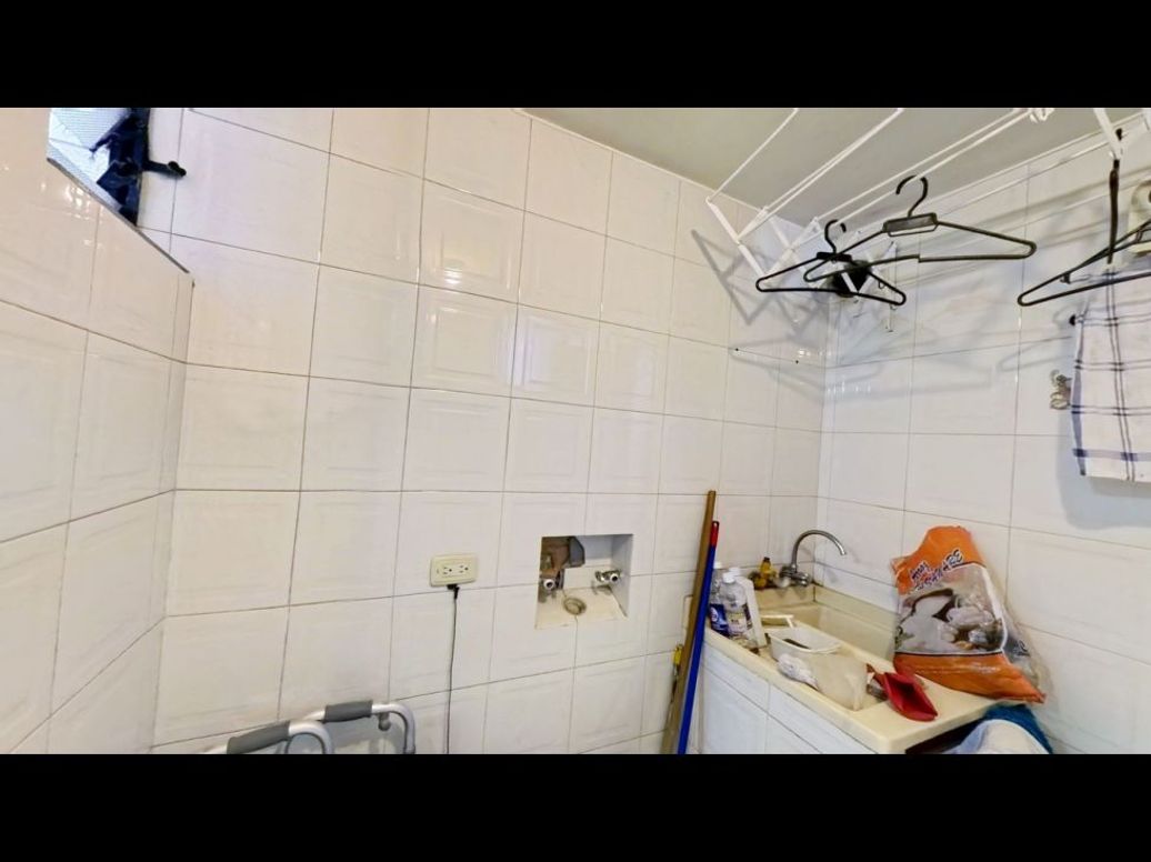 Apartamento de 4 alcobas en venta en Los Cedros, Bogotá, 90 m² · foto 6 de 20