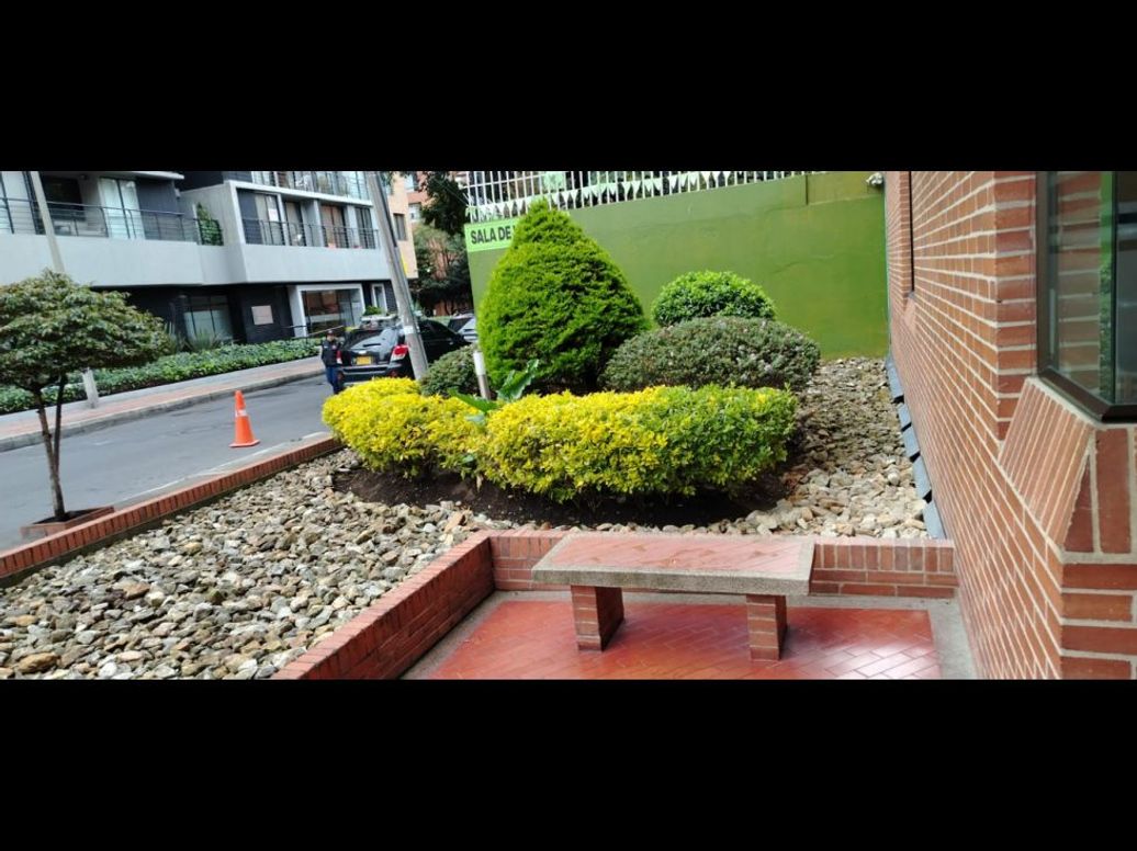 Apartamento de 4 alcobas en venta en Los Cedros, Bogotá, 90 m² · foto 19 de 20