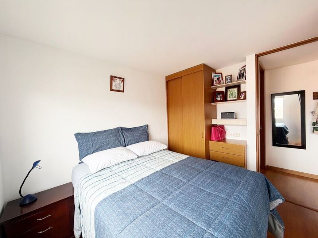 Apartamento de 3 alcobas en venta en Cantalejo, Bogotá, 80 m² · foto 10 de 16