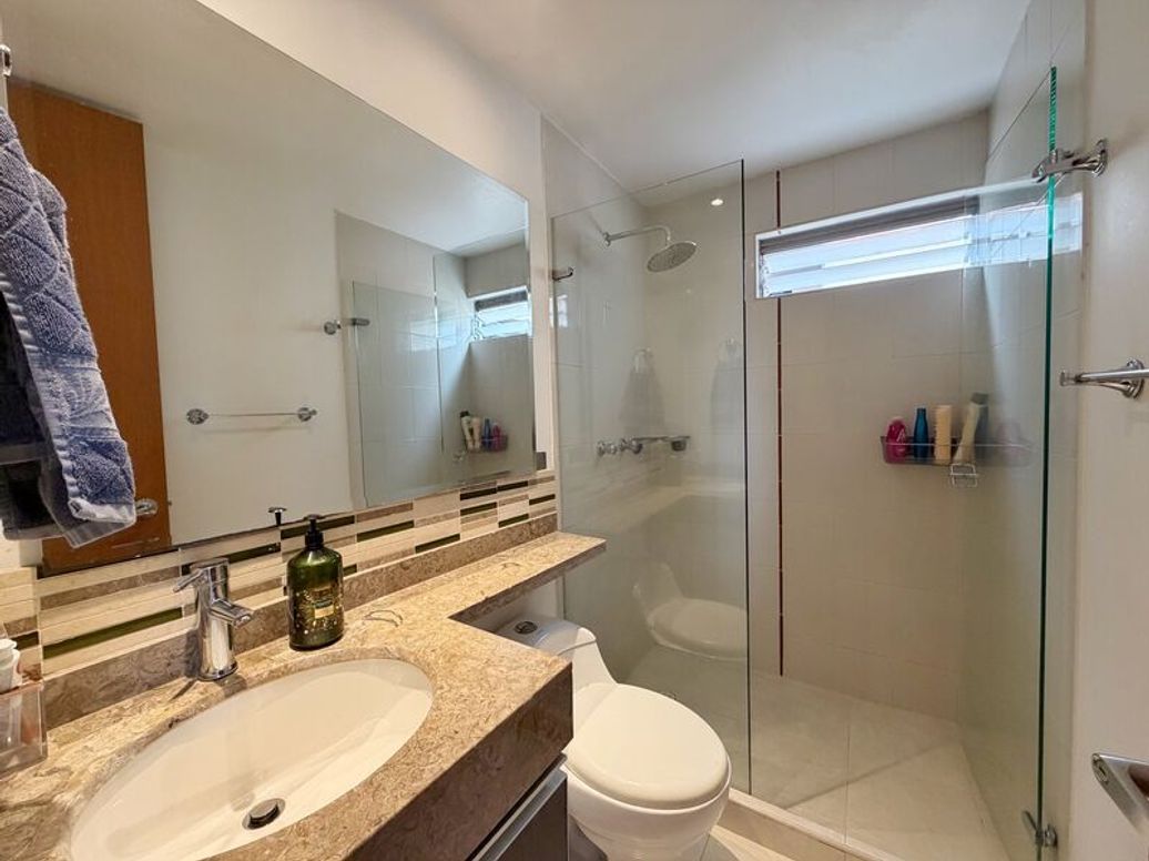 Apartamento de 3 alcobas en venta en Cantalejo, Bogotá, 80 m² · foto 16 de 16