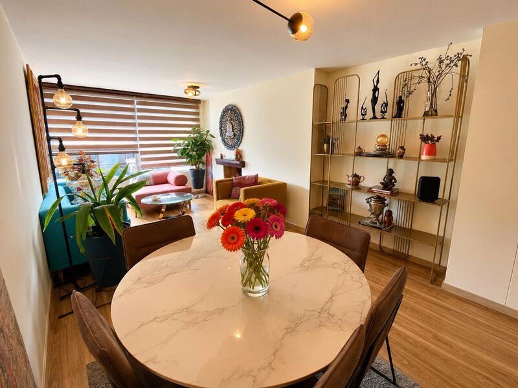 Apartamento de 3 alcobas en venta en Los Cedritos, Bogotá, 88 m² · foto 3 de 15