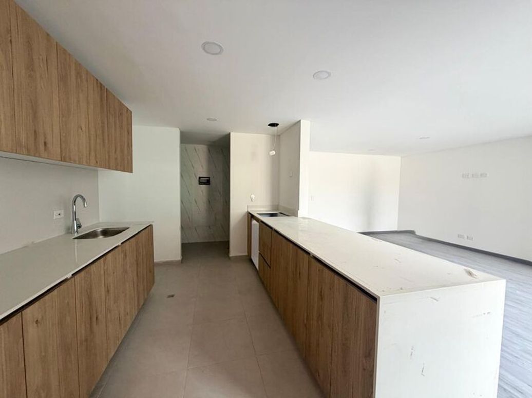 Apartamento de 2 alcobas en venta en Quinta Paredes, Bogotá, 84 m² · foto 4 de 11