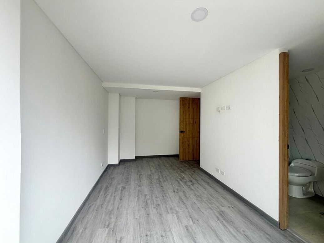 Apartamento de 2 alcobas en venta en Quinta Paredes, Bogotá, 84 m² · foto 8 de 11