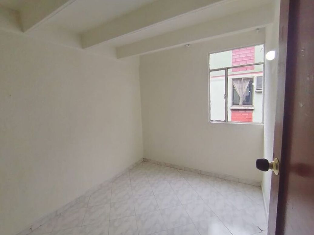 Apartamento de 3 alcobas en venta en Casa Blanca Et. Ii, Bogotá, 54 m² · foto 11 de 18