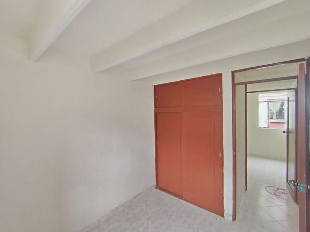 Apartamento de 3 alcobas en venta en Casa Blanca Et. Ii, Bogotá, 54 m² · foto 9 de 18