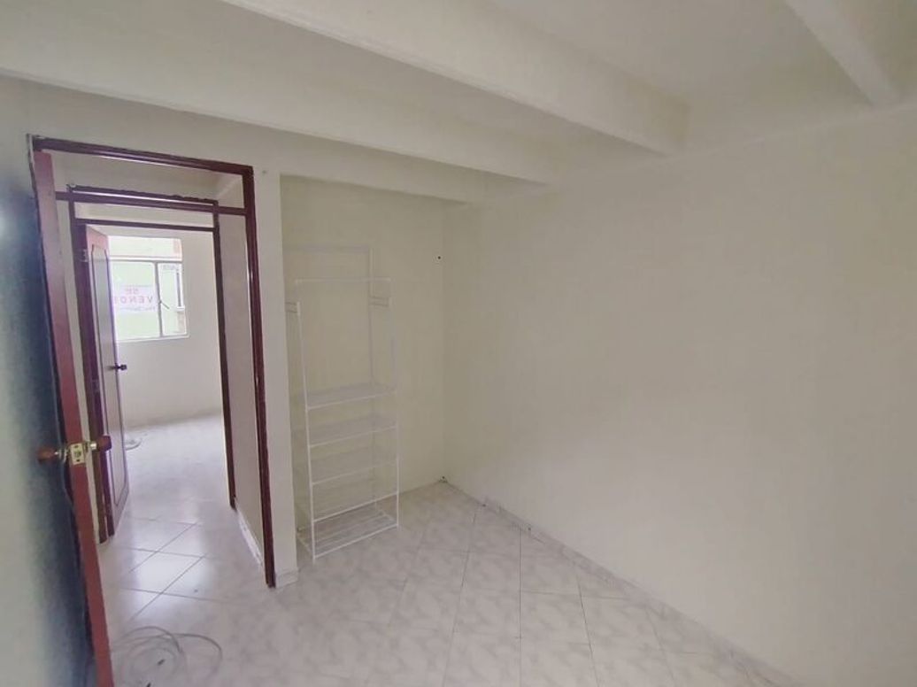 Apartamento de 3 alcobas en venta en Casa Blanca Et. Ii, Bogotá, 54 m² · foto 10 de 18