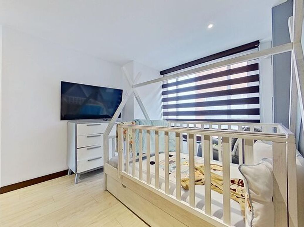 Apartamento de 2 alcobas en venta en Santa Barbara Central, Bogotá, 79 m² · foto 19 de 20