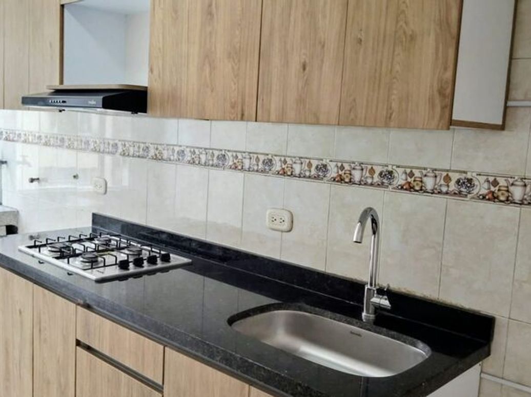 Apartamento de 3 alcobas en venta en San Jose De Usaquen, Bogotá, 45 m² · foto 8 de 9