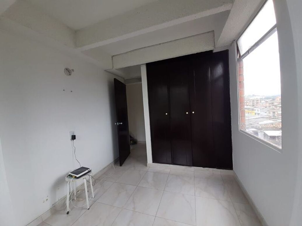 Apartamento de 3 alcobas en venta en Paris, Bogotá, 64 m² · foto 7 de 14