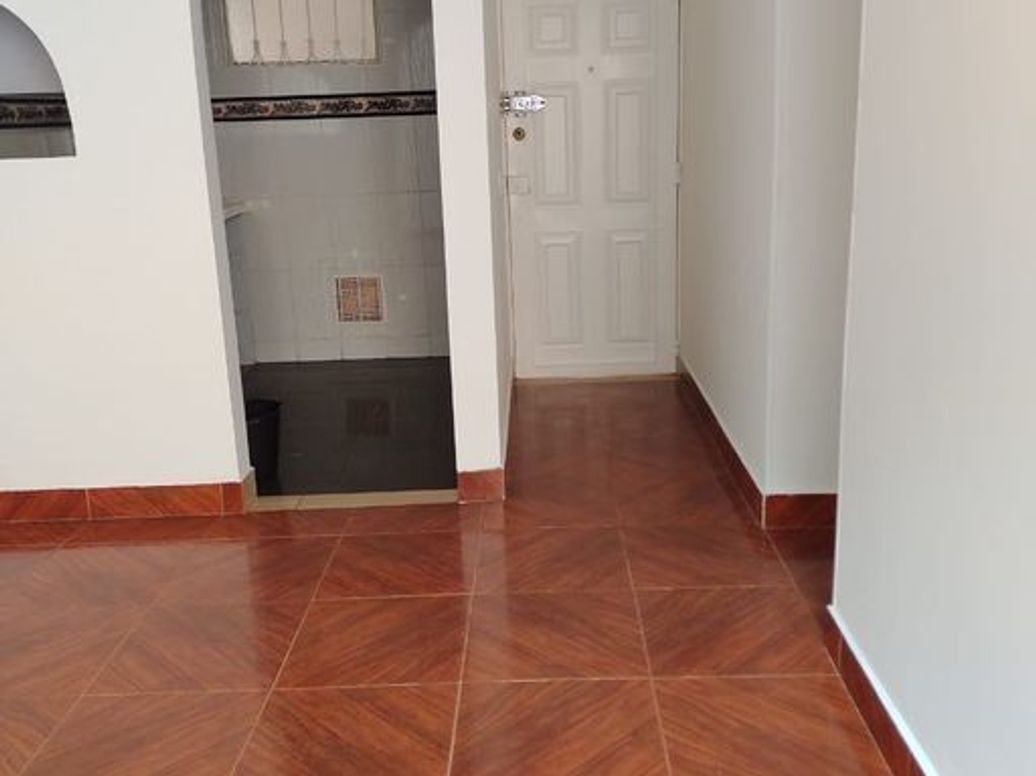 Apartamento de 3 alcobas en venta en San Jose, Bogotá, 47 m² · foto 3 de 10