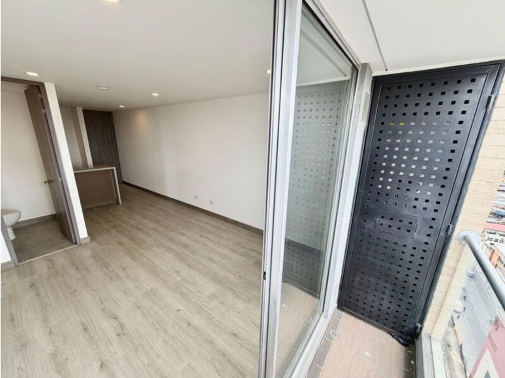 Apartaestudio en venta en Cundinamarca, Bogotá, 43 m² · foto 3 de 18
