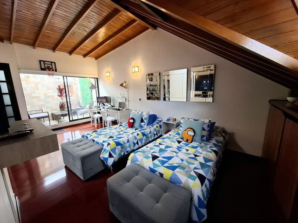 Apartamento de 2 alcobas en venta en Los Cedros Oriental, Bogotá, 100 m² · foto 10 de 20