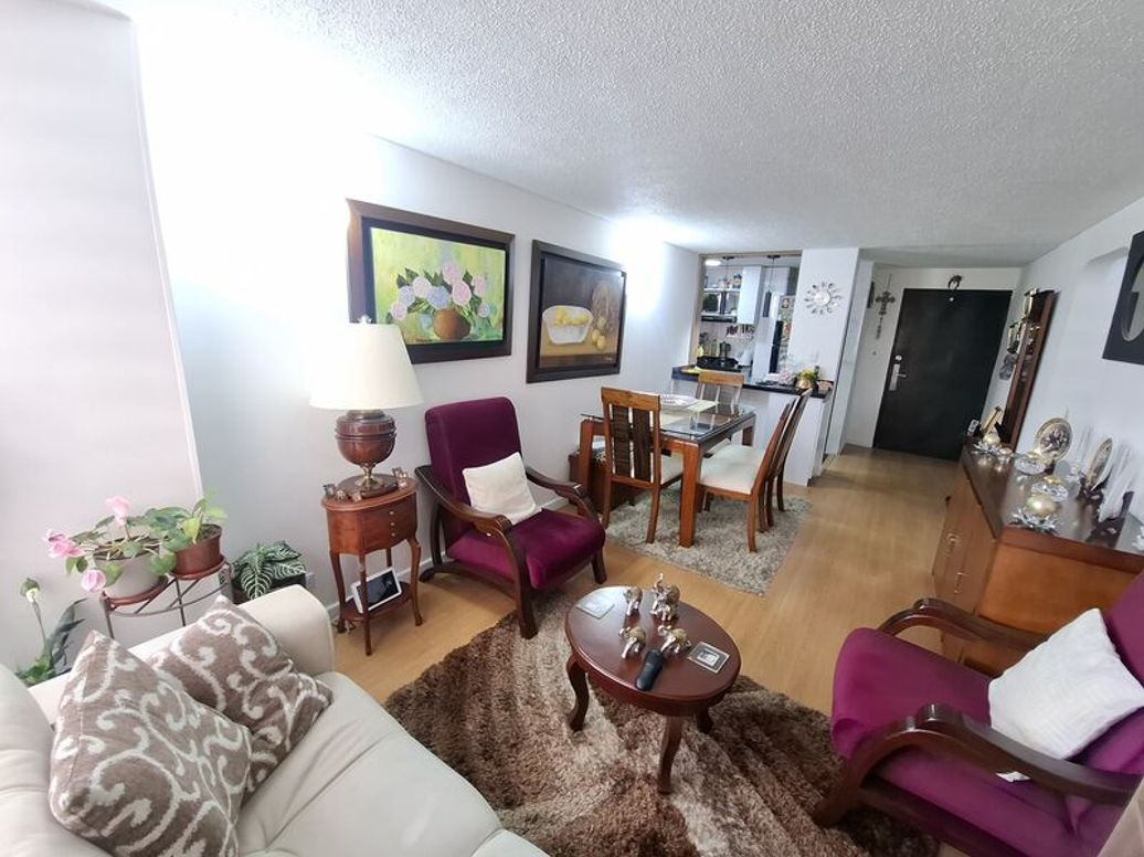 Apartamento de 3 alcobas en venta en Caobos Salazar, Bogotá, 68 m² · foto 13 de 20