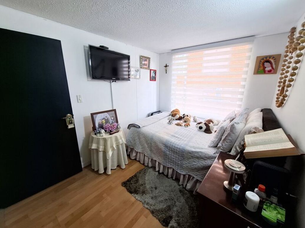 Apartamento de 3 alcobas en venta en Caobos Salazar, Bogotá, 68 m² · foto 8 de 20