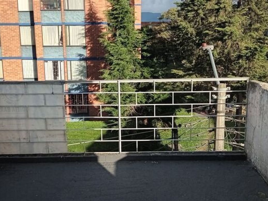Casa de 3 alcobas en venta en Garces Navas Oriental, Bogotá, 130 m² · foto 6 de 7