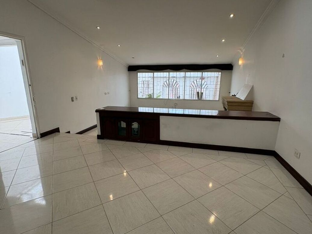 Casa de 4 alcobas en venta en Modelia, Bogotá, 306 m² · foto 5 de 20