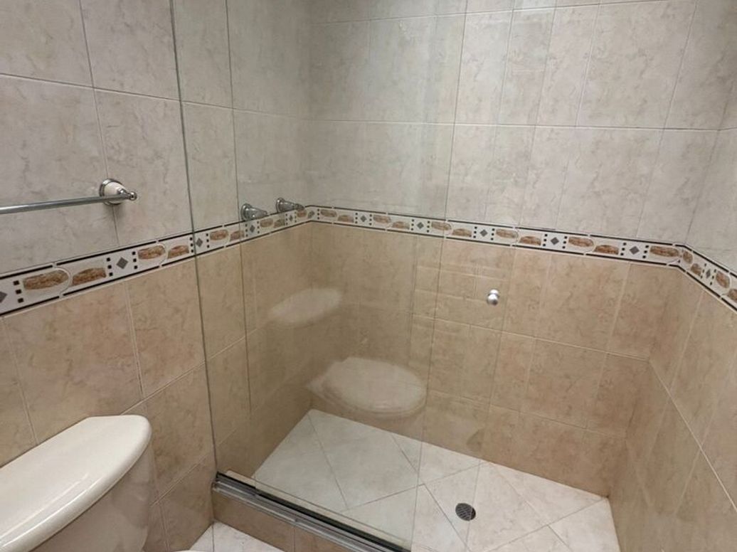 Casa de 4 alcobas en venta en Modelia, Bogotá, 306 m² · foto 20 de 20