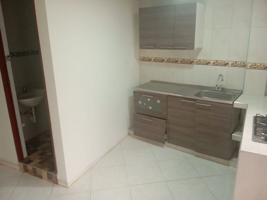 Casa de 5 alcobas en venta en Belen, Bogotá, 253 m² · foto 10 de 20