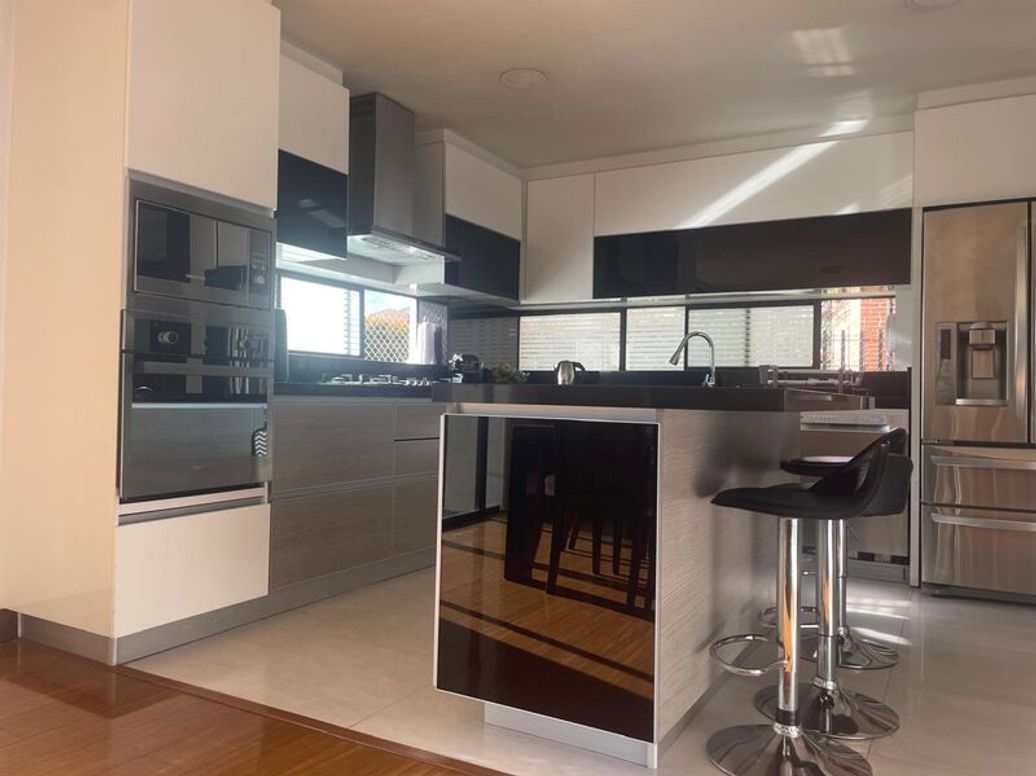Casa de 4 alcobas en venta en A.S.D., Bogotá, 269 m² · foto 6 de 20