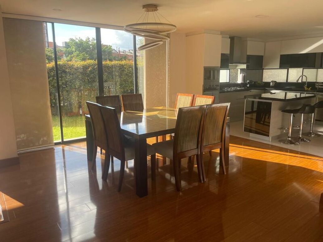 Casa de 4 alcobas en venta en A.S.D., Bogotá, 269 m² · foto 5 de 20