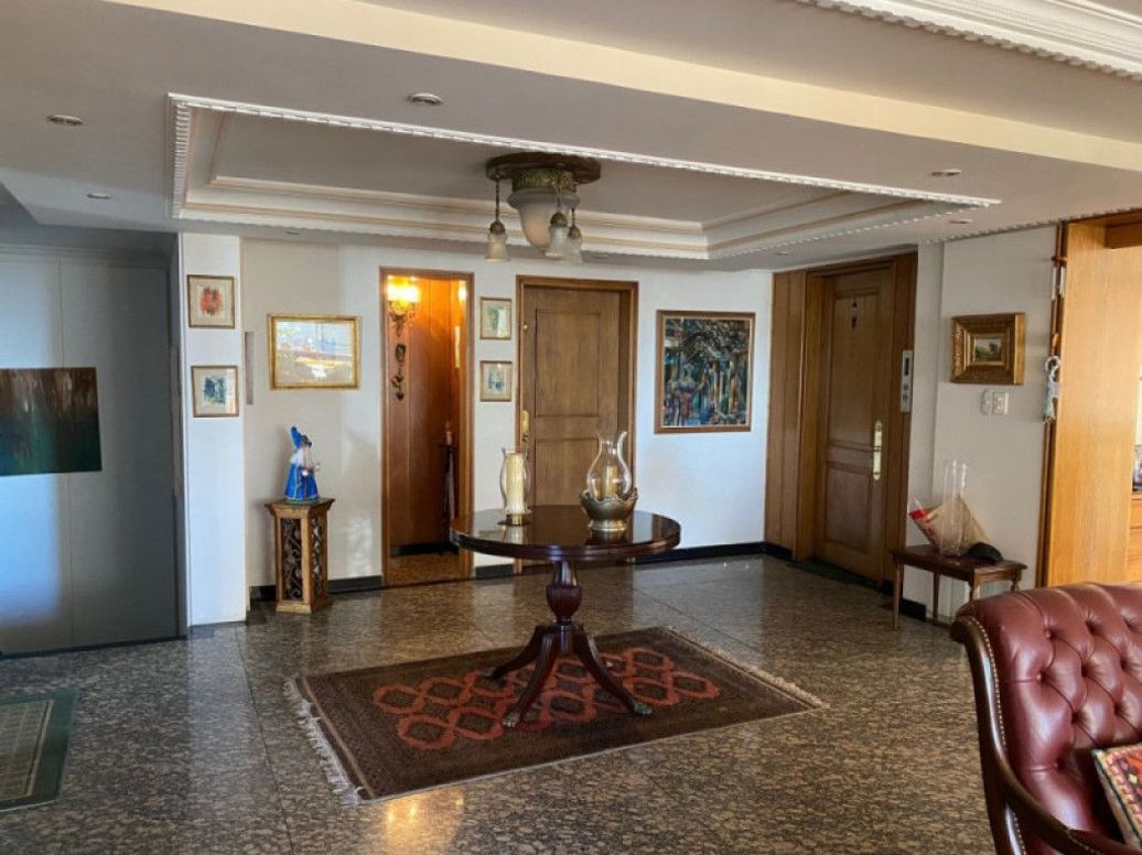 Apartamento de 4 alcobas en venta en El Refugio, Bogotá, 296 m² · foto 13 de 20