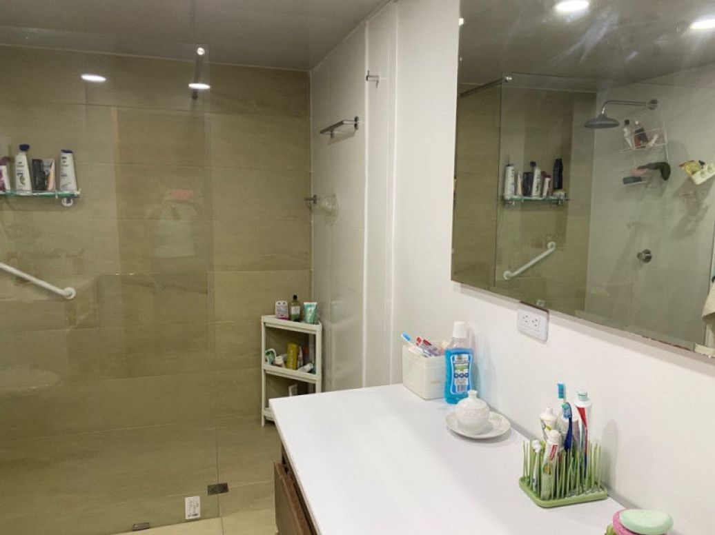 Apartamento de 4 alcobas en venta en El Refugio, Bogotá, 296 m² · foto 20 de 20