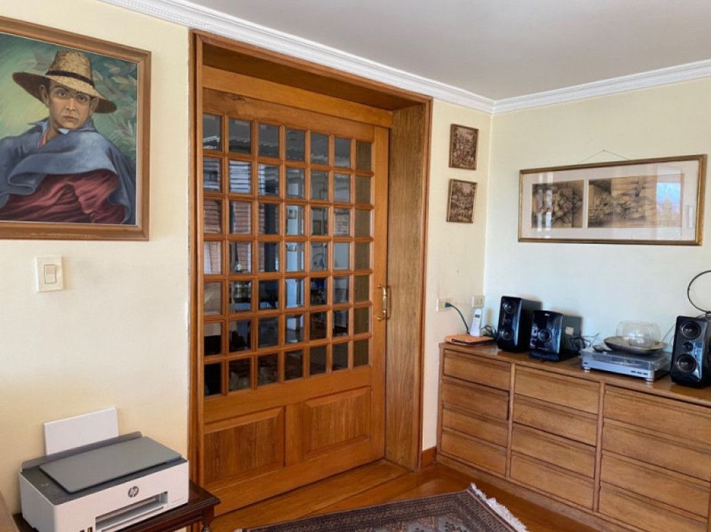 Apartamento de 4 alcobas en venta en El Refugio, Bogotá, 296 m² · foto 10 de 20