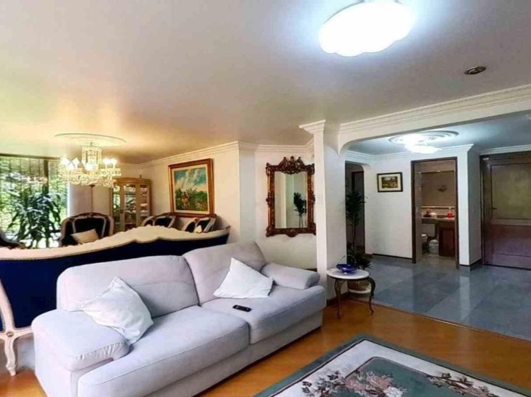 Apartamento de 3 alcobas en venta en Mónaco, Bogotá, 126 m² · foto 3 de 20