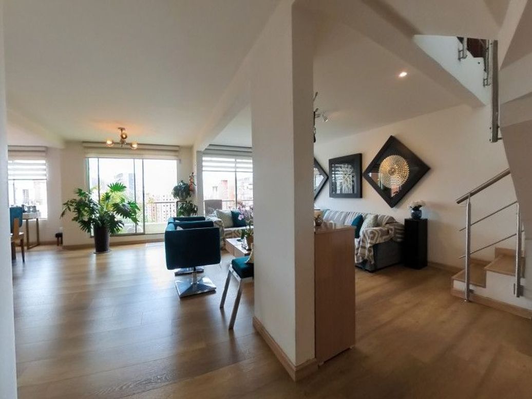 Apartamento de 3 alcobas en venta en Lisboa, Bogotá, 168 m² · foto 2 de 20