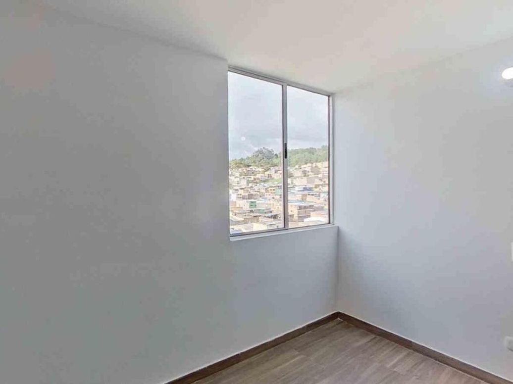 Apartamento de 3 alcobas en venta en Los Naranjos, Bogotá, 37 m² · foto 9 de 18