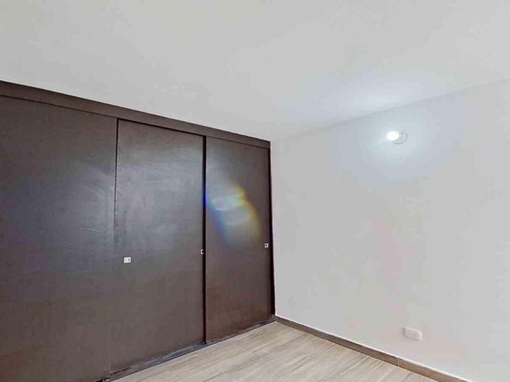 Apartamento de 3 alcobas en venta en Los Naranjos, Bogotá, 37 m² · foto 8 de 18