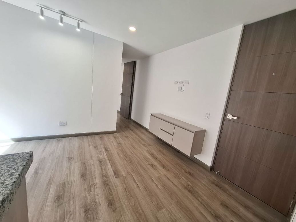 Apartamento de 2 alcobas en venta en Las Nieves, Bogotá, 41 m² · foto 4 de 20