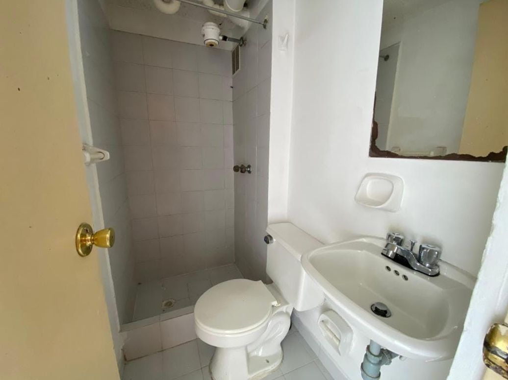 Apartamento de 3 alcobas en venta en Timiza A, Bogotá, 49 m² · foto 9 de 12
