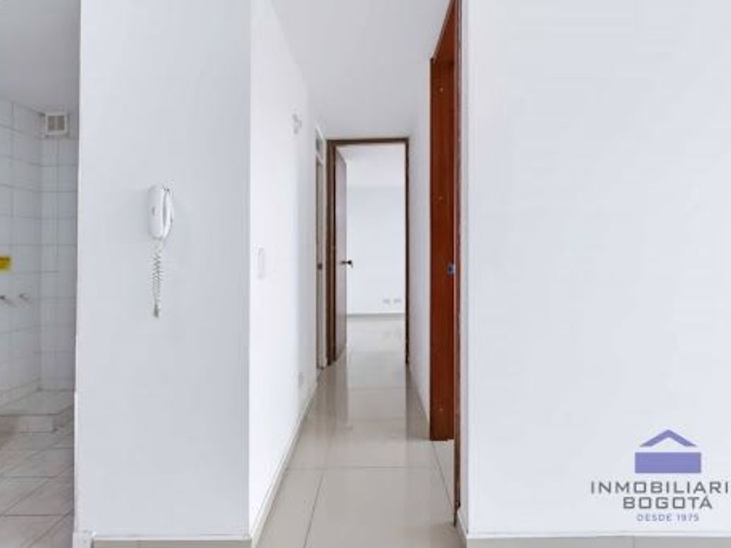 Apartamento de 2 alcobas en venta en Castilla, Bogotá, 63 m² · foto 9 de 20