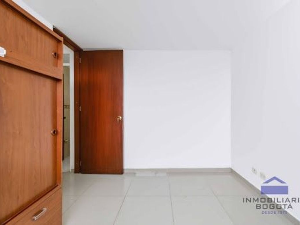 Apartamento de 2 alcobas en venta en Castilla, Bogotá, 63 m² · foto 18 de 20