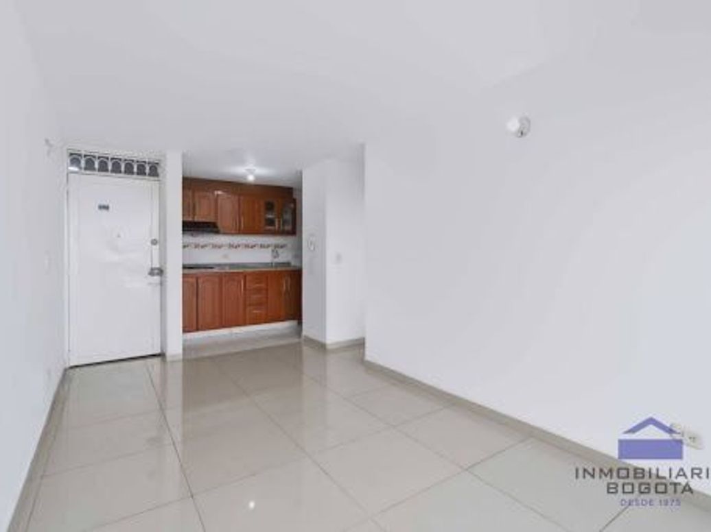 Apartamento de 2 alcobas en venta en Castilla, Bogotá, 63 m² · foto 4 de 20