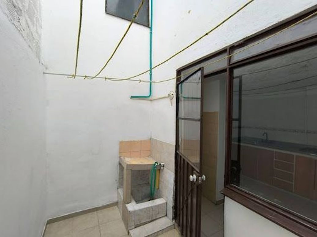 Casa de 5 alcobas en venta en San Fernando, Bogotá, 102 m² · foto 16 de 20