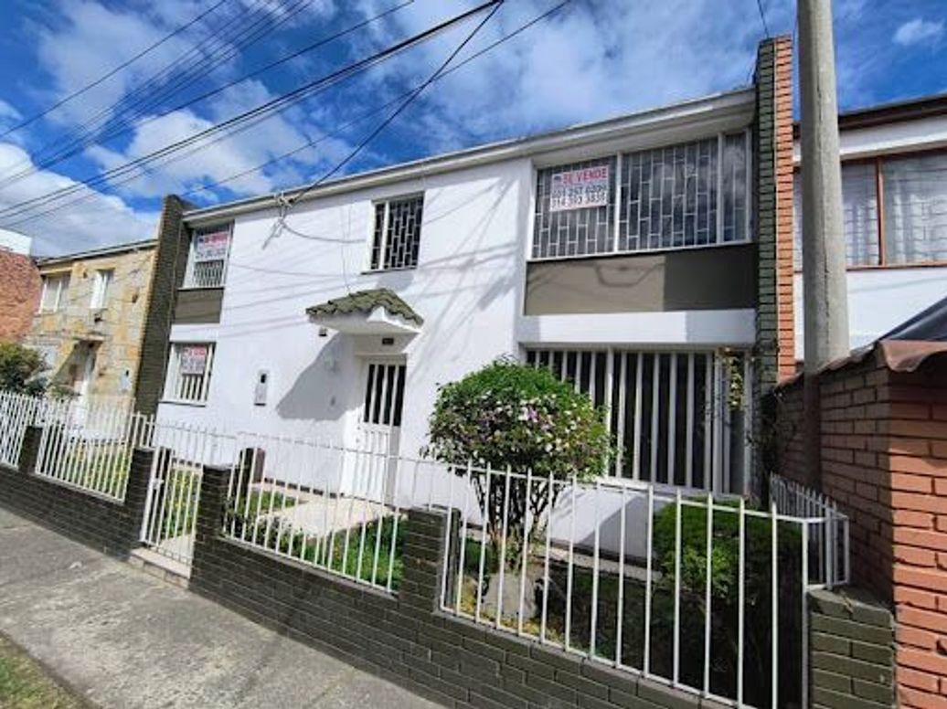 Casa de 5 alcobas en venta en San Fernando, Bogotá, 102 m² · foto 7 de 20