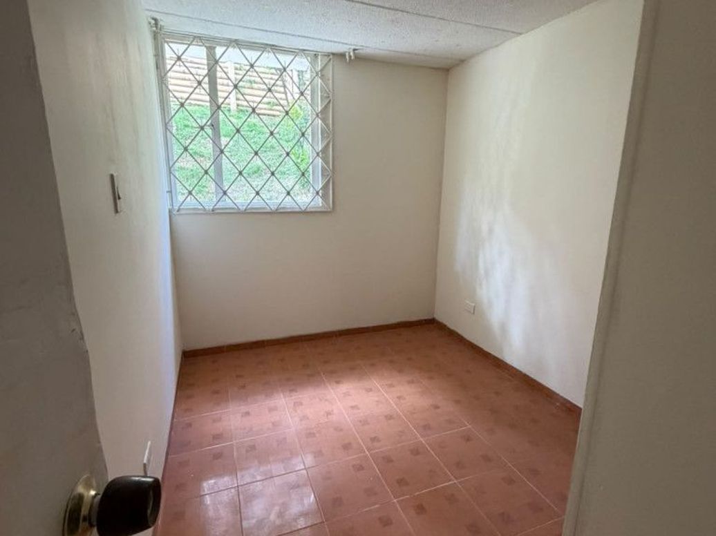 Apartamento de 2 alcobas en arriendo en Desarrollo Puerto Rico, Bogotá, 40 m² · foto 4 de 10