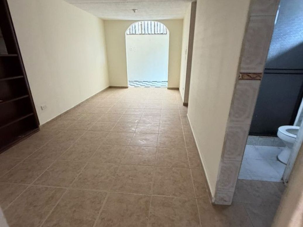 Apartamento de 2 alcobas en arriendo en Desarrollo Puerto Rico, Bogotá, 40 m² · foto 2 de 10