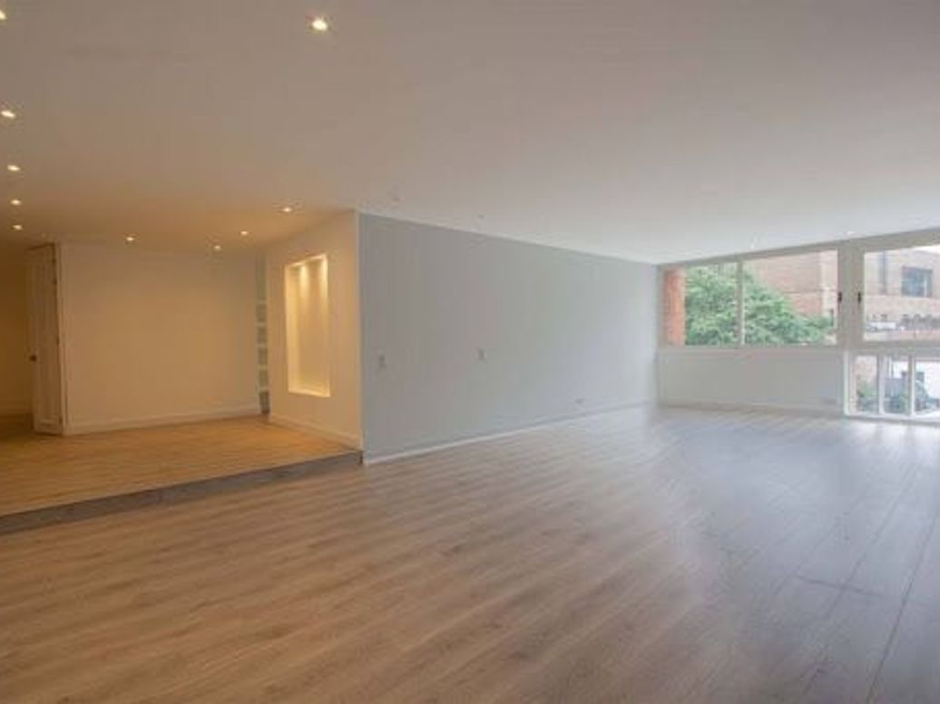 Apartamento de 2 alcobas en venta en El Nogal, Bogotá, 143 m² · foto 4 de 20