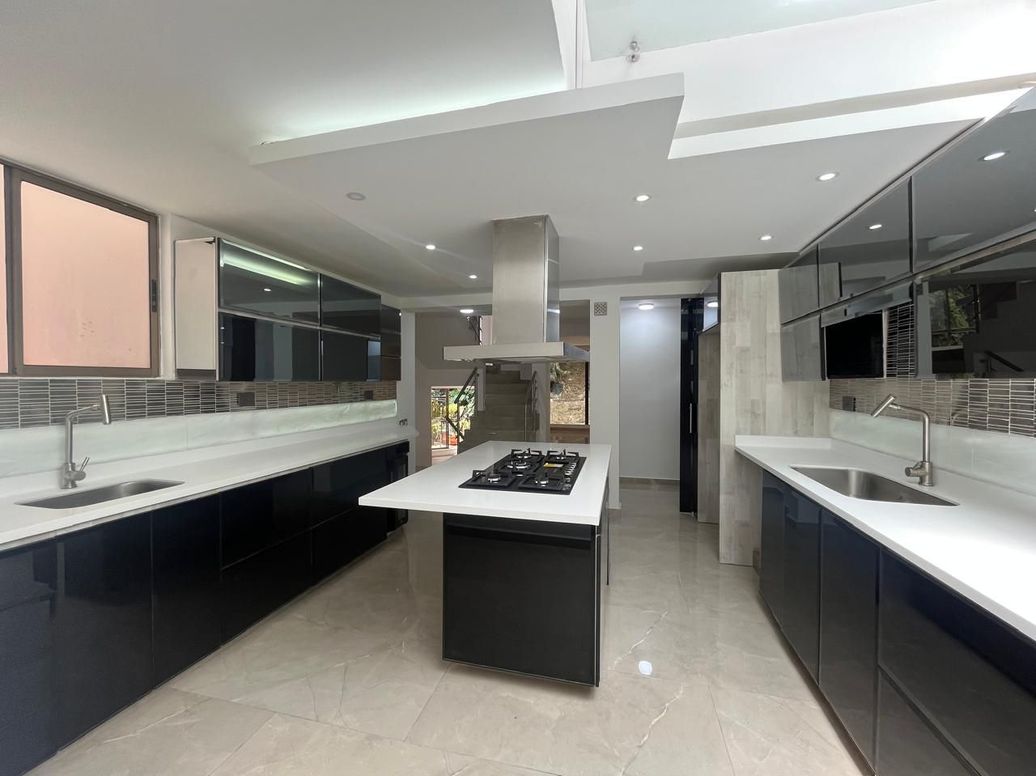 Casa en arriendo, San lucas en San Lucas