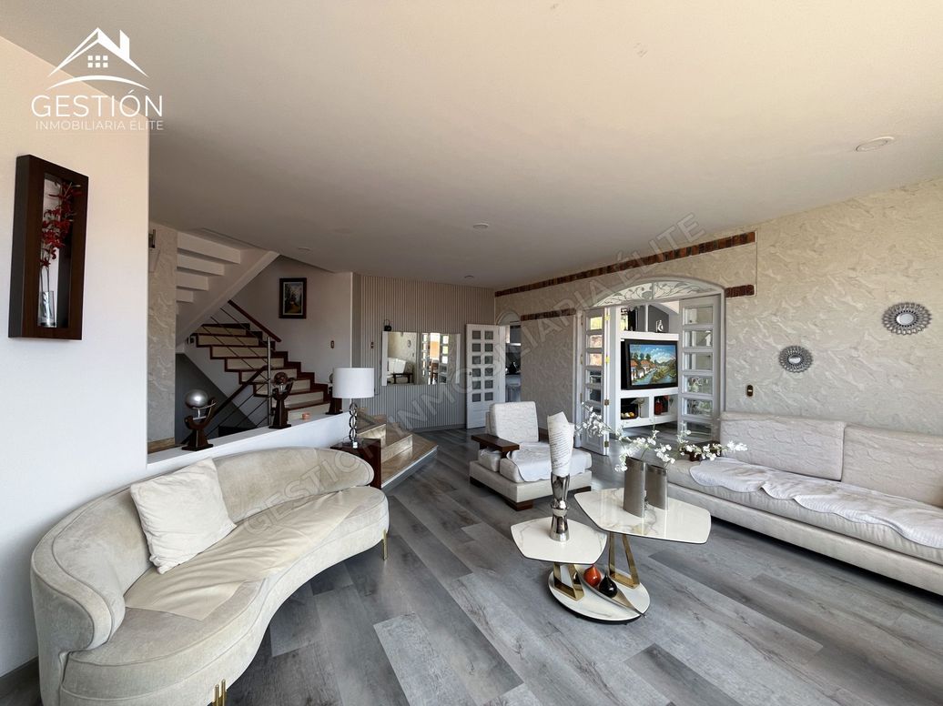 Casa de 4 alcobas en venta en San José De Bavaria, Bogotá, 218 m² · foto 4 de 20