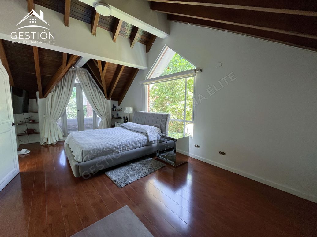 Casa de 4 alcobas en venta en San José De Bavaria, Bogotá, 218 m² · foto 19 de 20