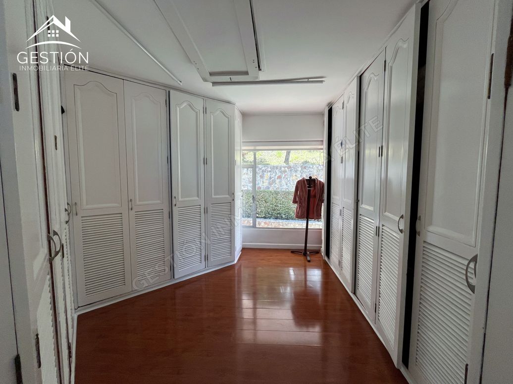 Casa de 4 alcobas en venta en San José De Bavaria, Bogotá, 218 m² · foto 17 de 20