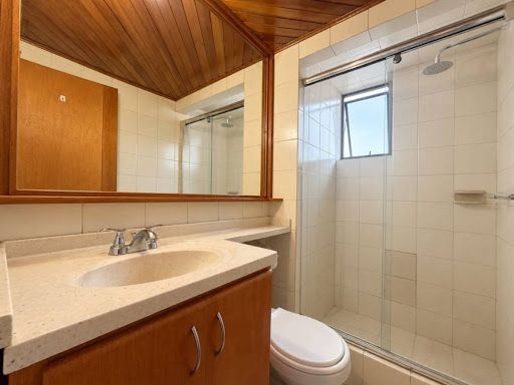 Apartamento de 2 alcobas en venta en Cedritos, Bogotá, 48 m² · foto 6 de 10
