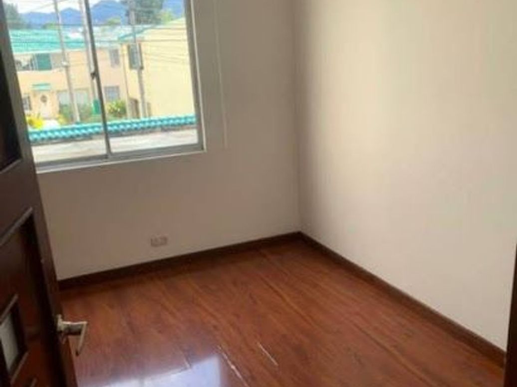 Casa de 3 alcobas en venta en Villa Mayor Oriental, Bogotá, 99 m² · foto 3 de 20
