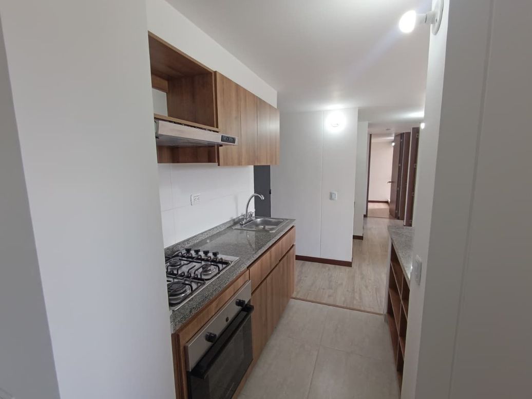 Apartamento de 3 alcobas en venta en Gran Granada, Bogotá, 62 m² · foto 7 de 20