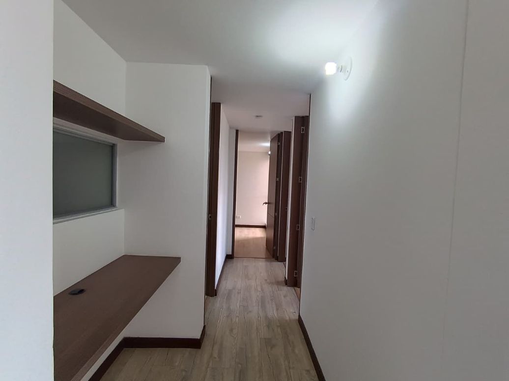 Apartamento de 3 alcobas en venta en Gran Granada, Bogotá, 62 m² · foto 10 de 20