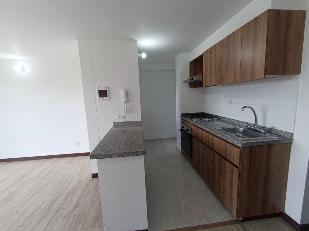 Apartamento de 3 alcobas en venta en Gran Granada, Bogotá, 62 m² · foto 6 de 20